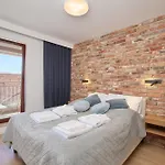 Nord-a Waterlane Island Daire Gdansk